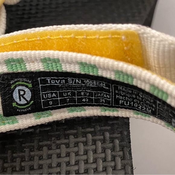 Teva Flatform Universal Sandals Picnic Slice Yarrow 9 - Picture 4 of 6